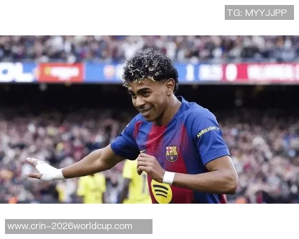 每体：巴萨仍未对莱万做决议，在重视小蜘蛛、凯恩、吉拉西等